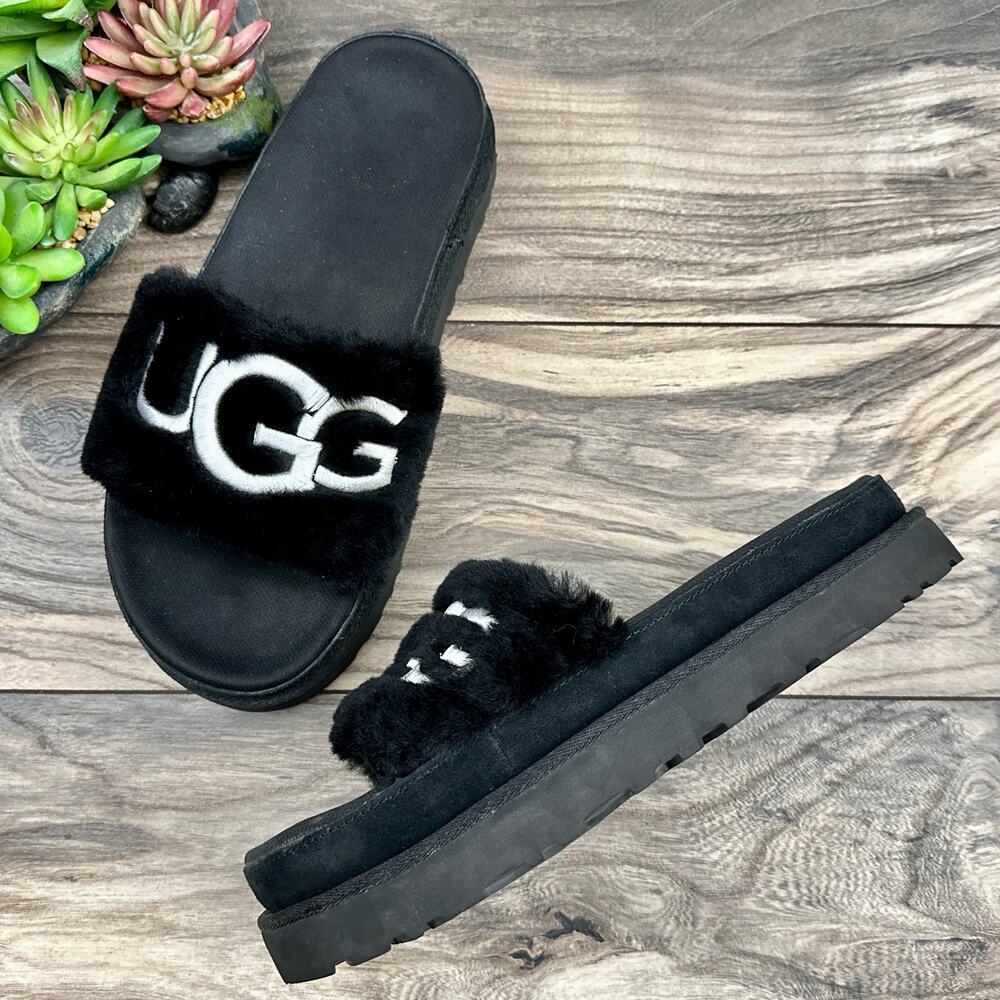 UGG Laton Fur Platform Slide Sandals Black Sheepskin 8 39
